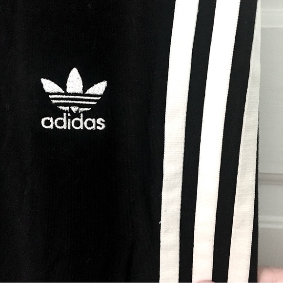Adidas classic three stripe leggings - Picture 2 of 4